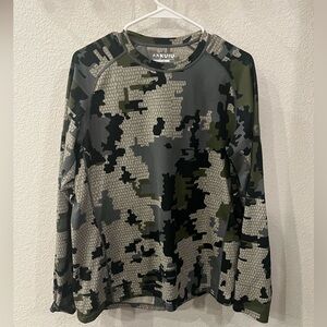 Peloton 130 long sleeve